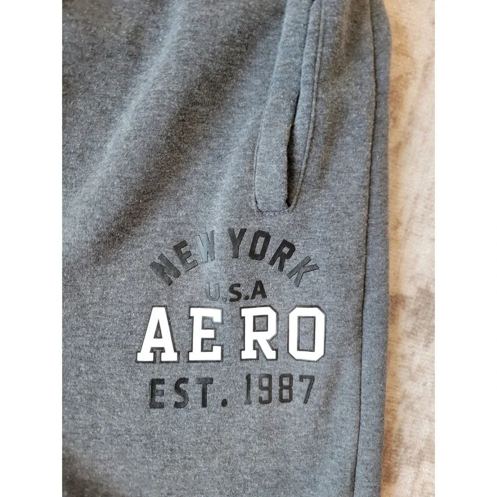 Aeropostale Men L Gray Sweat Shorts Aero New York USA Est 1987 Unisex‎
